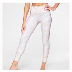 Athleta Leggings Size XS Rainforest Chaturanga Pink Swirl Marble 7/8 Yoga